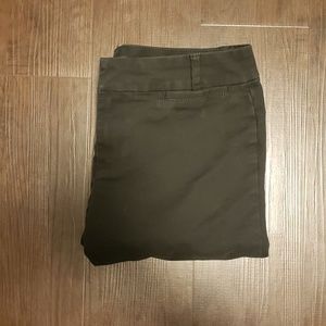 Tommy Hilfiger cropped pants/capris